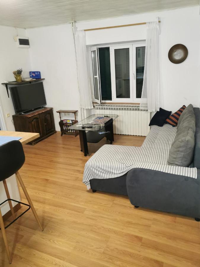 Studio I Apartman Ema Рийека Стая снимка