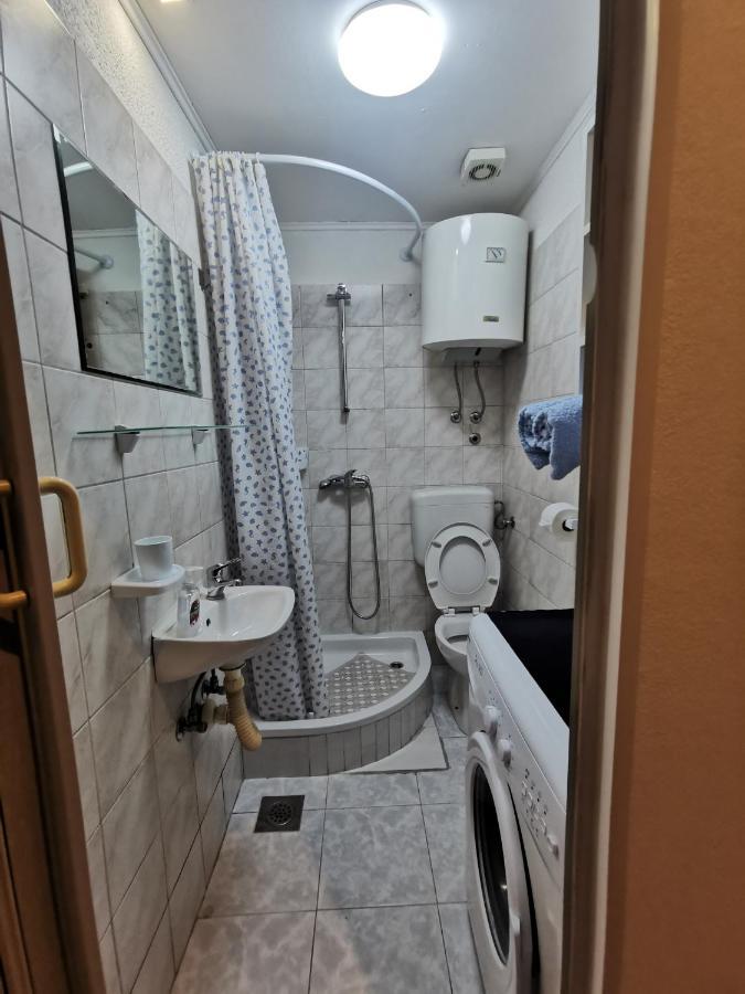 Studio I Apartman Ema Рийека Екстериор снимка